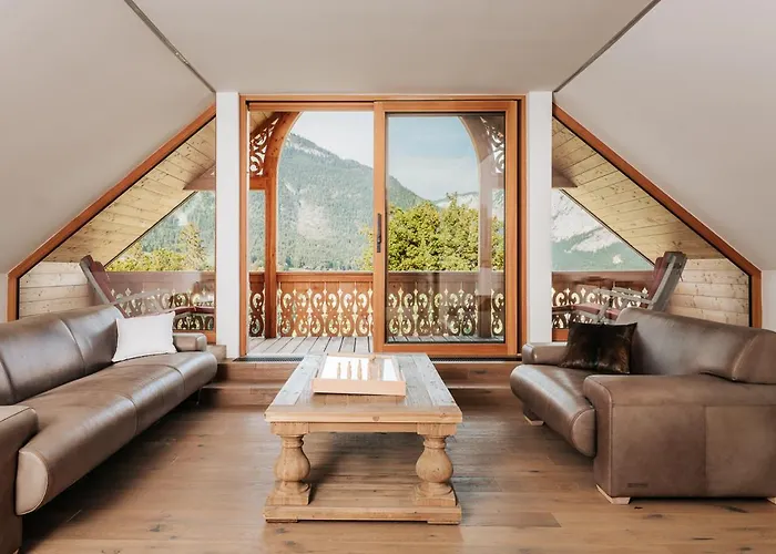 Seeblick - Your Austrian Villa Altaussee